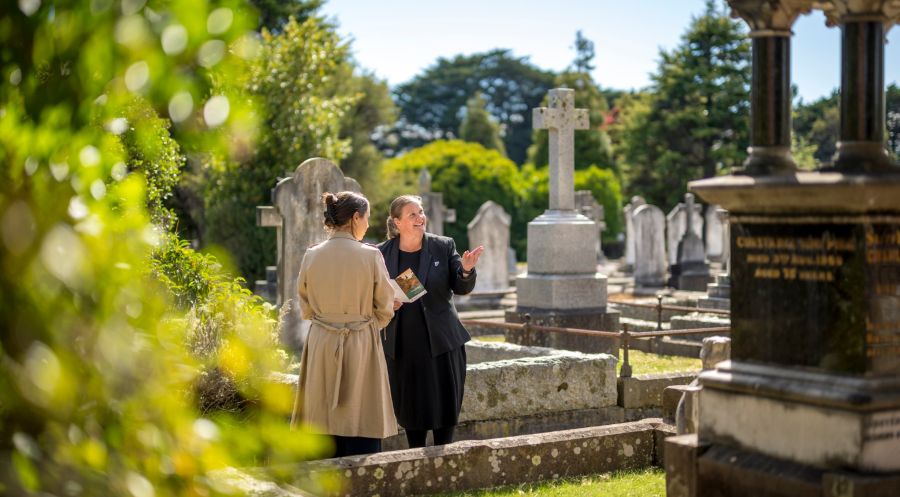 Carr Villa burial ground