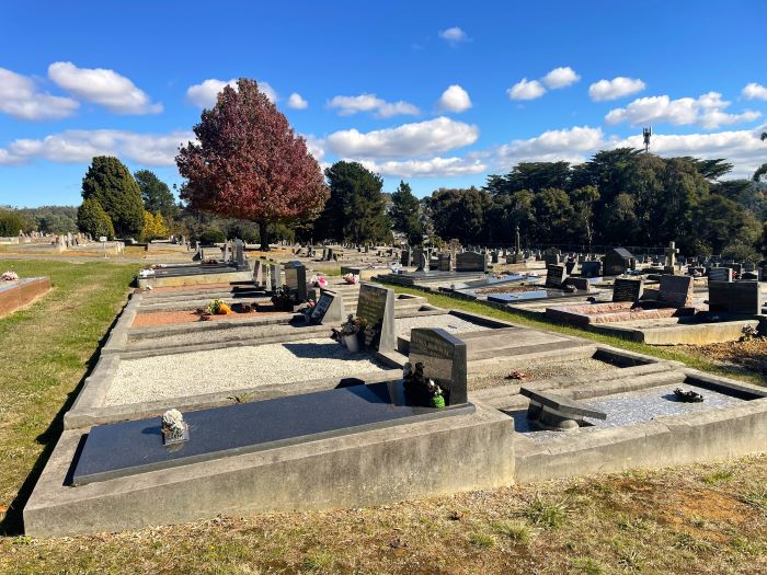 Carr Villa Monumental Cemetery.jpg