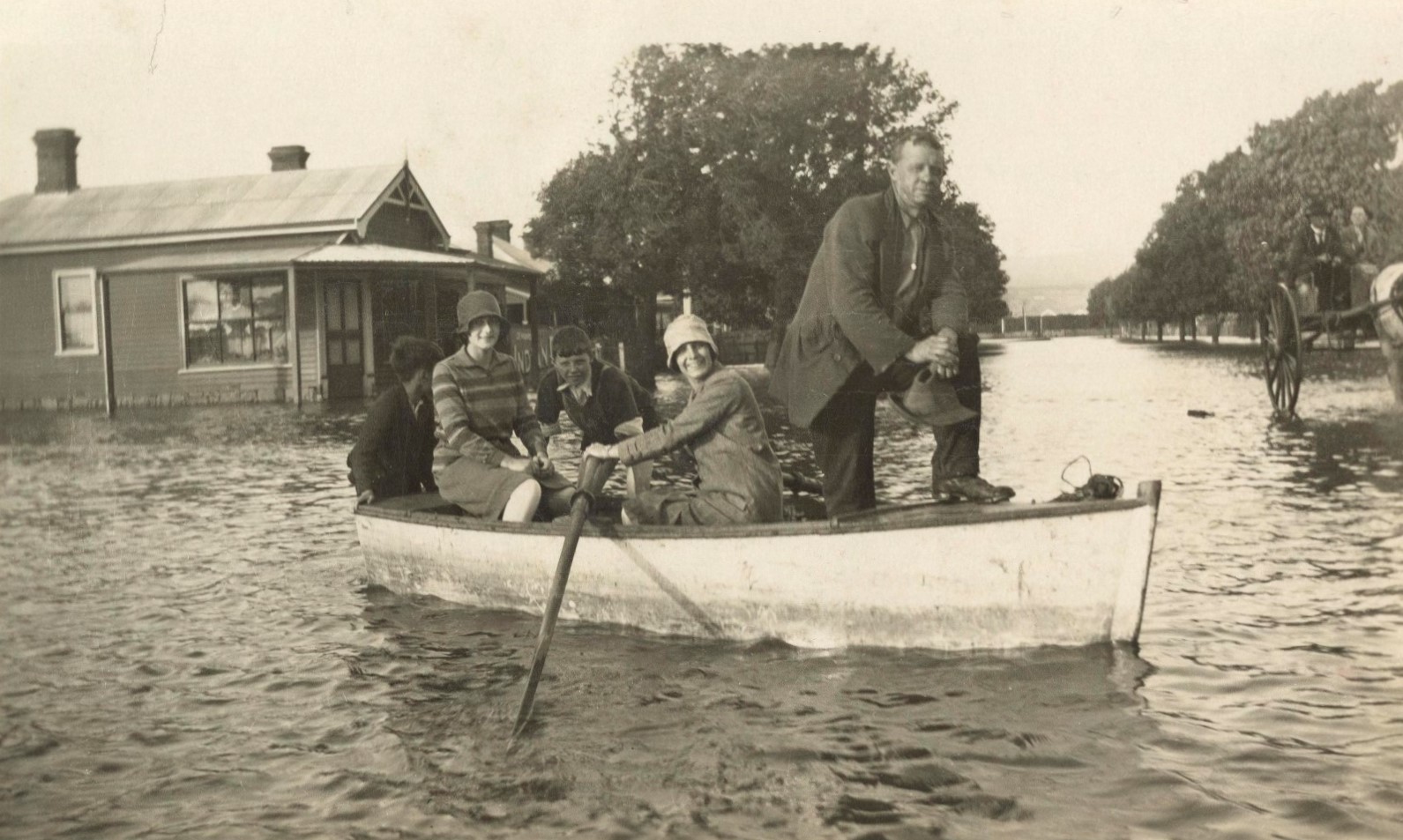 Invermay Flood April 1929.jpg