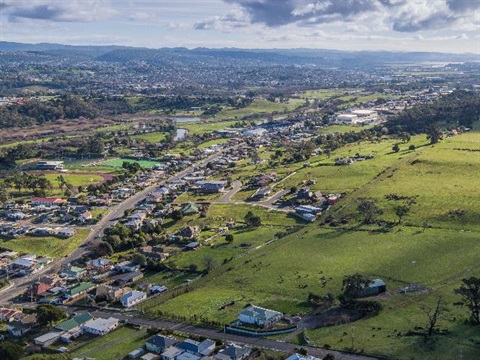 St-Leonards_aerial