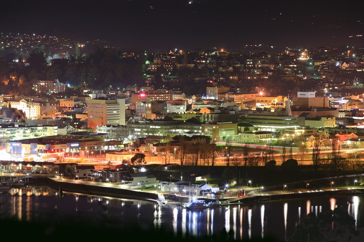 City View looking over the Kanamaluka/Tamar Estuary
